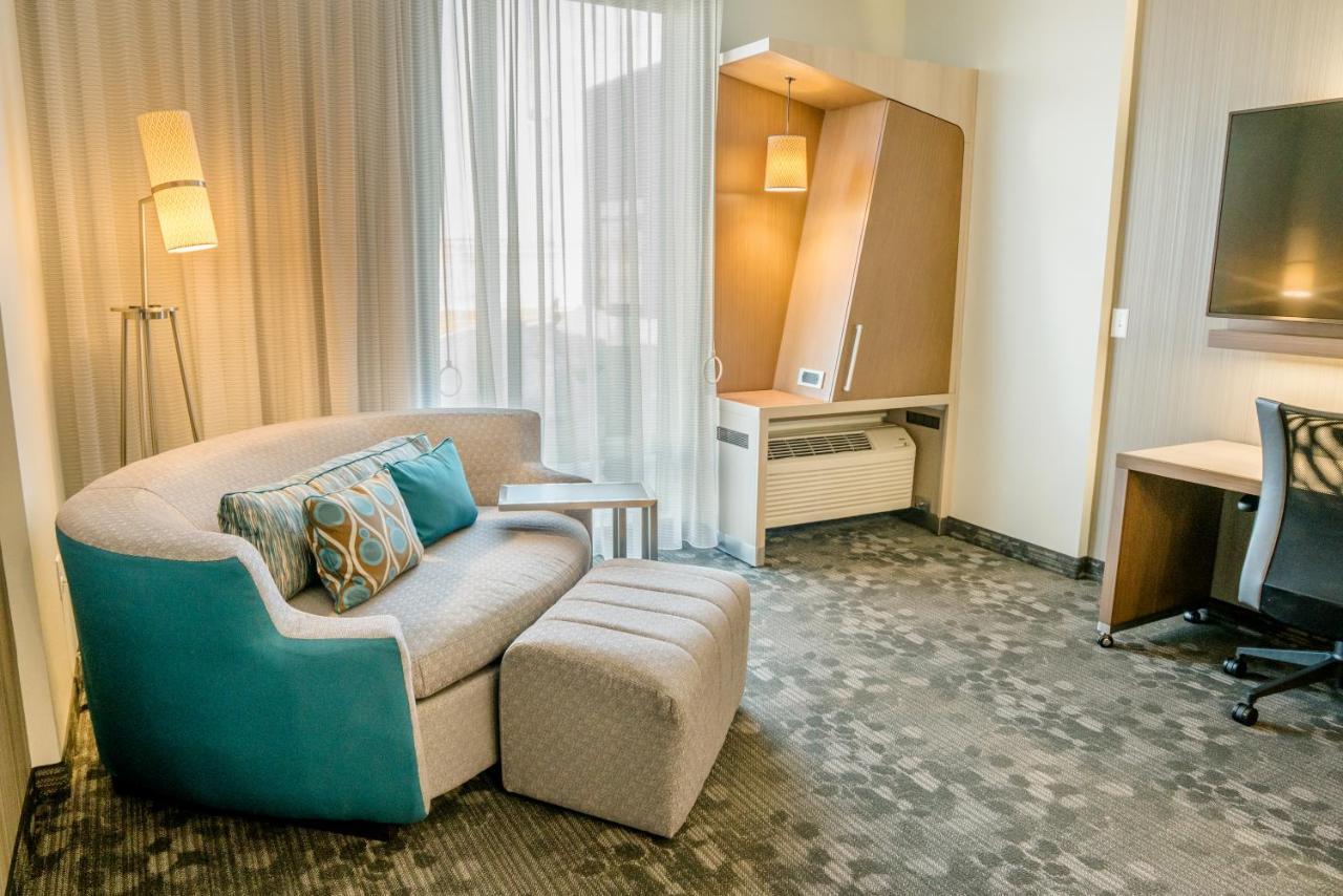 Hotel Courtyard By Marriott Fargo Extérieur photo