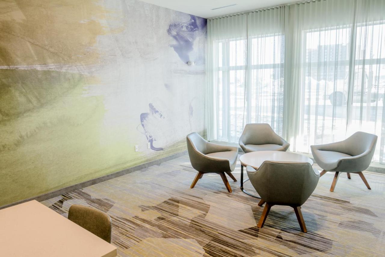 Hotel Courtyard By Marriott Fargo Extérieur photo