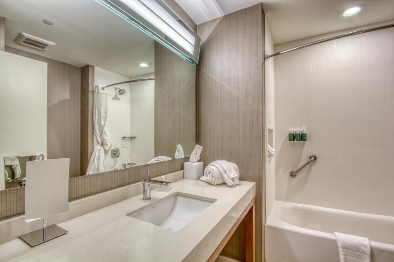 Hotel Courtyard By Marriott Fargo Extérieur photo