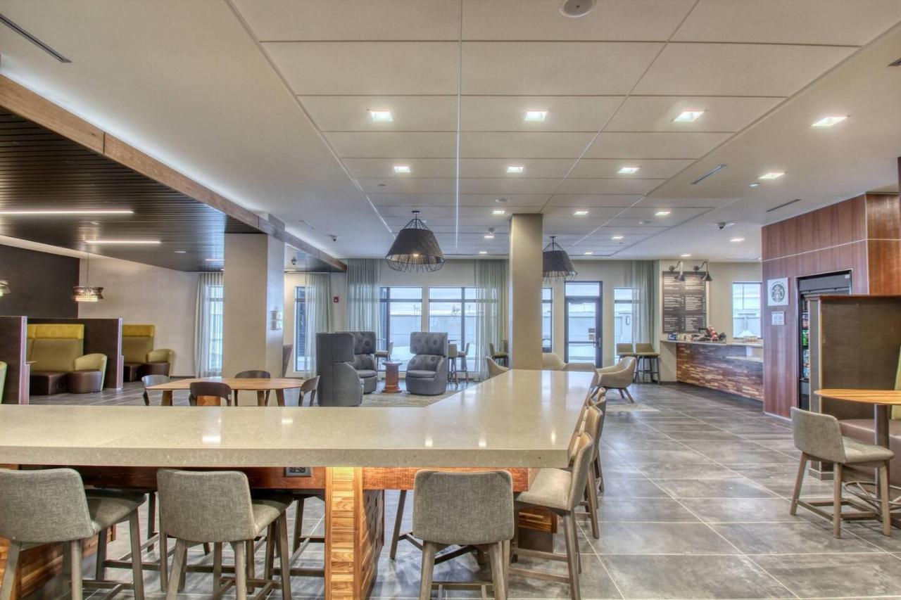 Hotel Courtyard By Marriott Fargo Extérieur photo