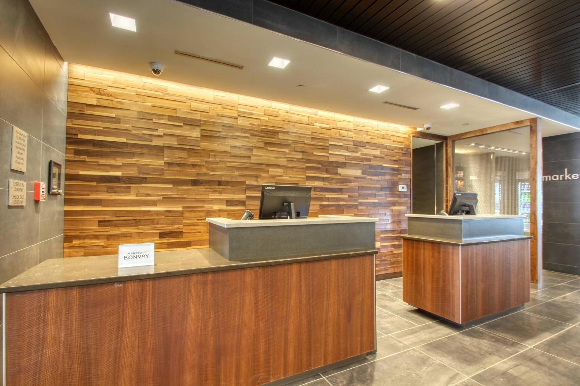 Hotel Courtyard By Marriott Fargo Extérieur photo